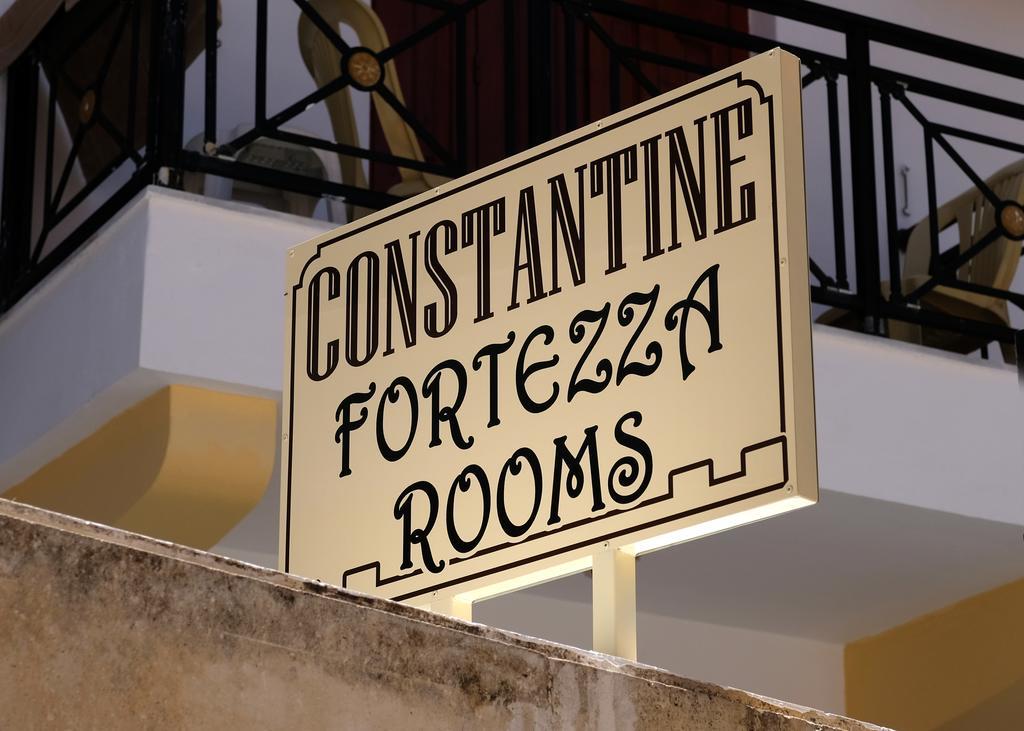 Constantine Fortezza Rooms Rethymno  Exterior photo